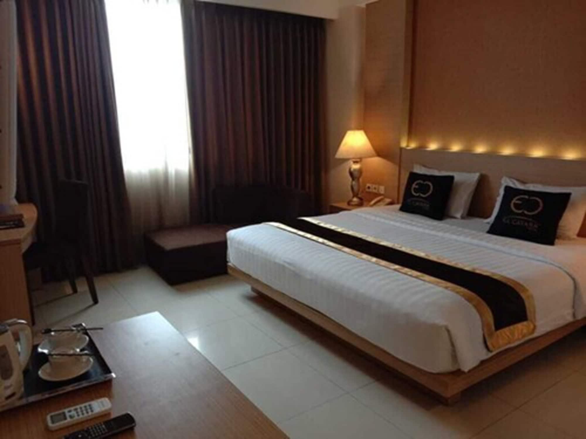 El Cavana Bandung Exterior foto